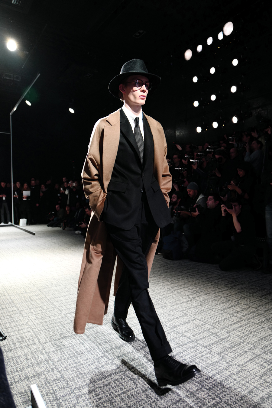 CERRUTI 1881 autumn/winter collection